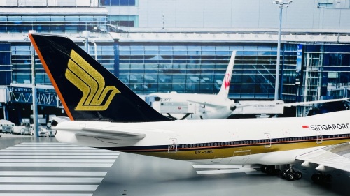 Singapore Airlines 新加坡航空 Boeing 747-400 9V-SMU 1000th Boeing 747 PH10679 Phoenix 1:400