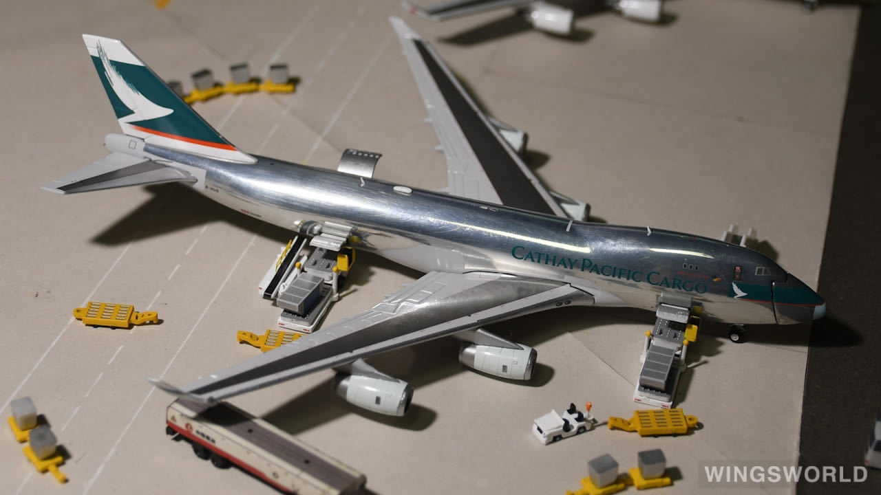 JC Wings 1:400 SA4030C Cathay Pacific 国泰航空 Boeing 747-400 B-HUO