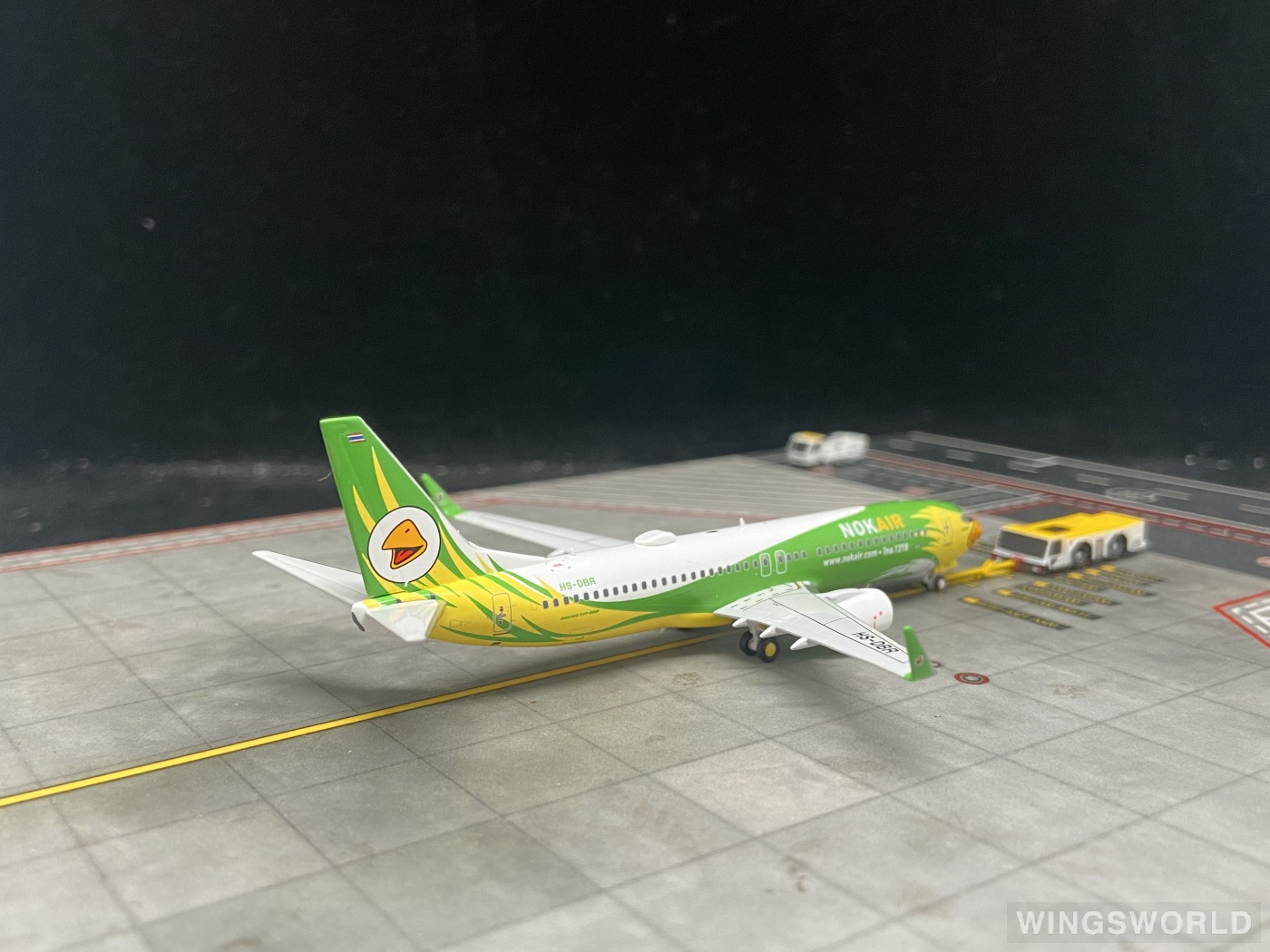 Pandamodel 1:400 62401 Nok Air 皇雀航空 Boeing 737-800 HS-DBR
