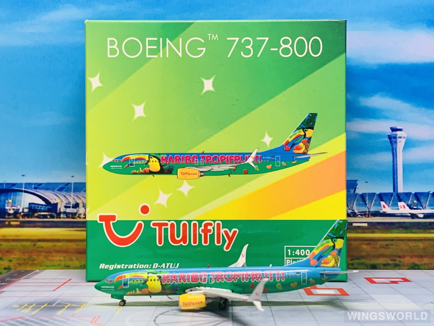 Phoenix 1:400 PH11196 TUI Airways 途易航空 Boeing 737-800 D-ATUJ