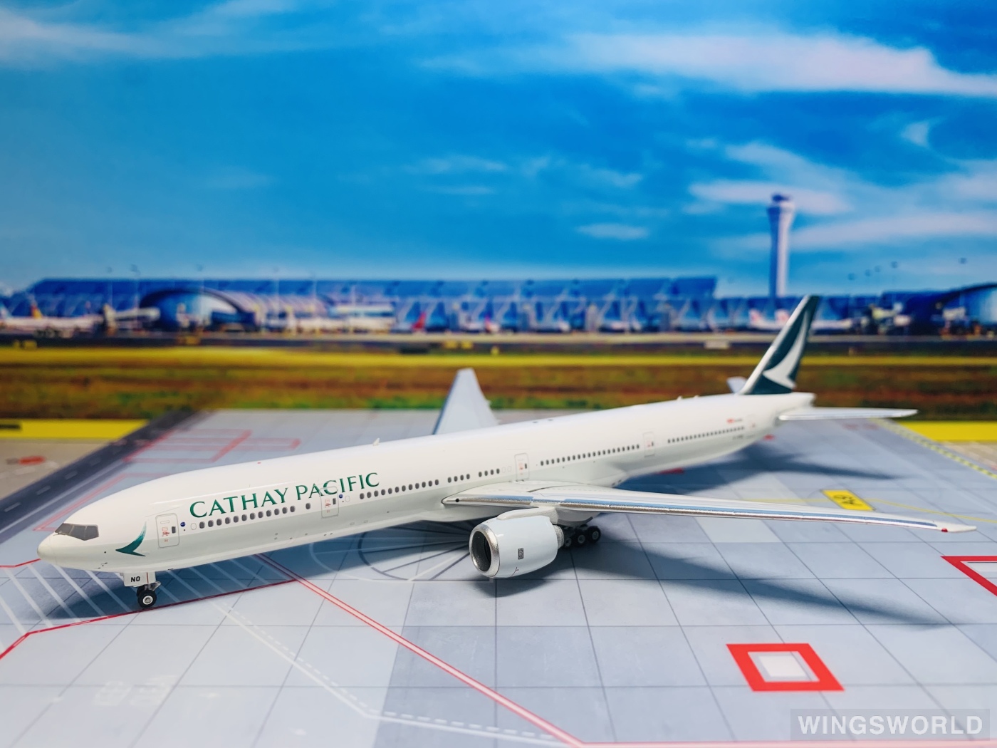 Phoenix 1:400 PH04290 Cathay Pacific 国泰航空 Boeing 777-300 B-HNO