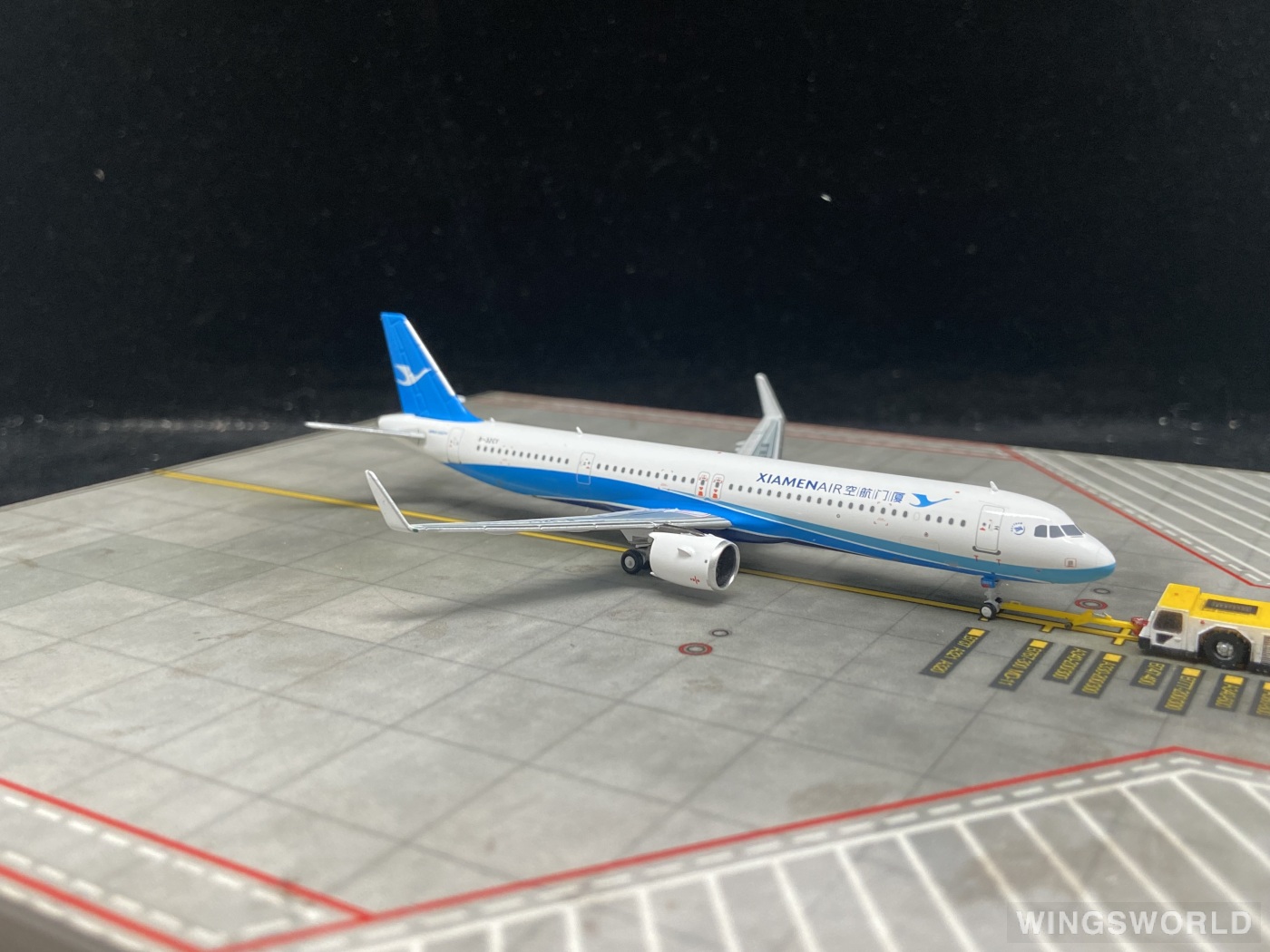 NGmodels 1:400 NG13085 XiamenAir 厦门航空 Airbus A321neo B-32CY