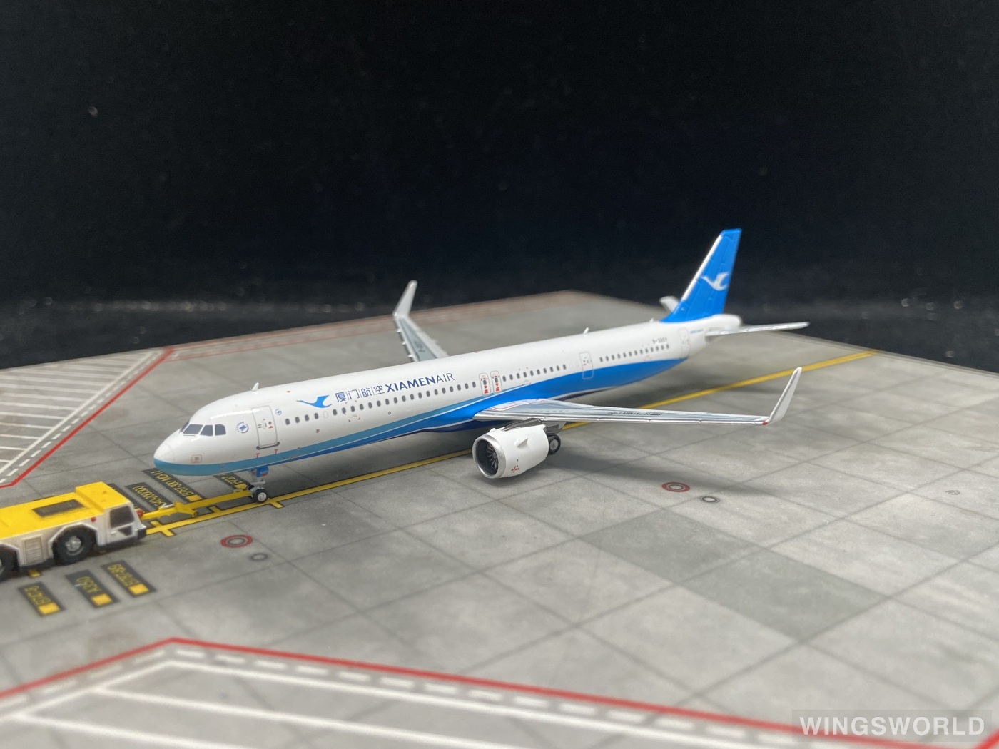 NGmodels 1:400 NG13085 XiamenAir 厦门航空 Airbus A321neo B-32CY