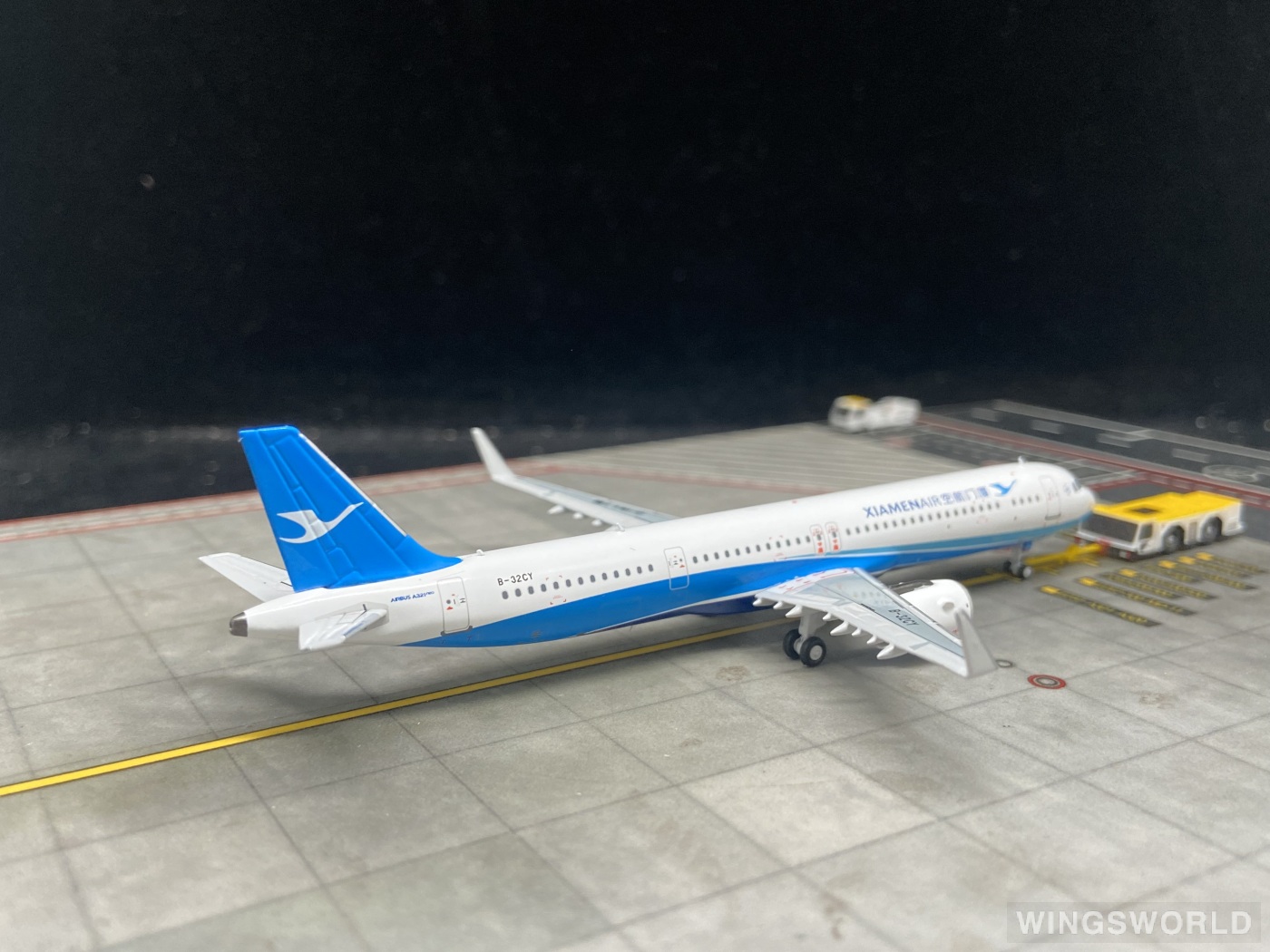 NGmodels 1:400 NG13085 XiamenAir 厦门航空 Airbus A321neo B-32CY