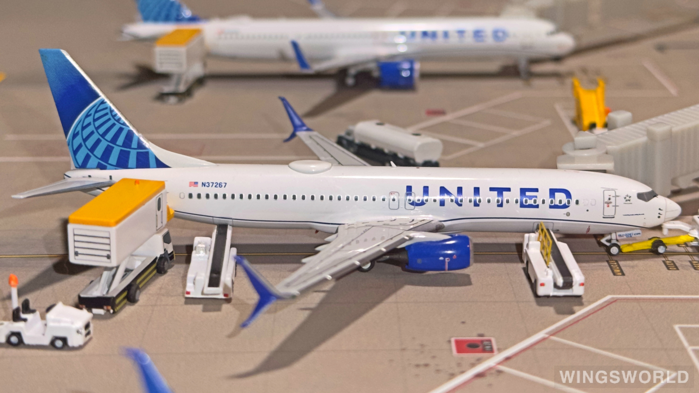 NGmodels 1:400 NG58023 United Airlines 美国联合航空 Boeing 737-800 N37267