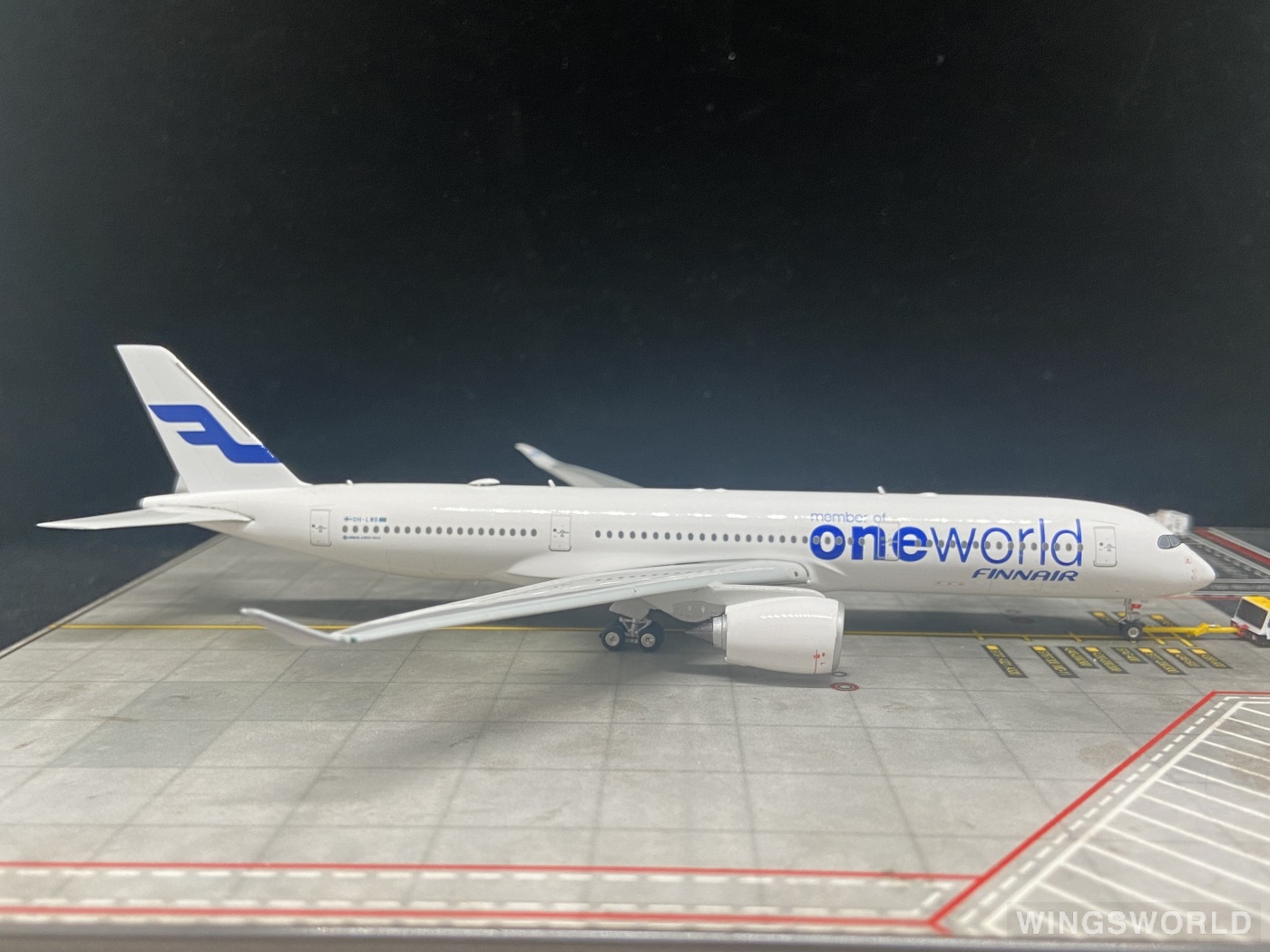 Phoenix 1:400 PH11173 Finnair 芬兰航空 Airbus A350-900 OH-LWB