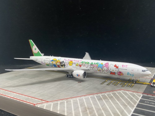 航空機・ヘリコプター 1/400 EVA Airways 777-300ER Phoenix EVA Air Boeing 777-300ER B-16701 Rainbow Phoenix PH4EVA149