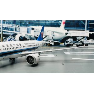China Southern 中国南方航空 Airbus A319neo B-32AU  31902 Pandamodel 1:400
