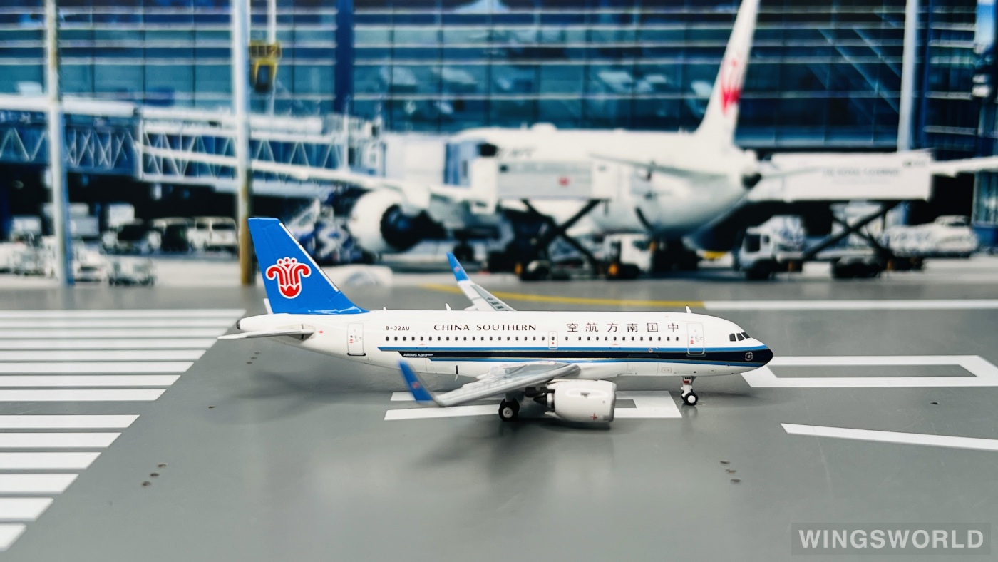 Pandamodel 1:400 31902 China Southern 中国南方航空 Airbus A319neo B-32AU