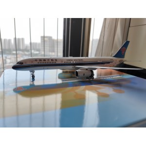 China Southern 中国南方航空 Boeing 757-200 B-2815  NG42017 NGmodels 1:200