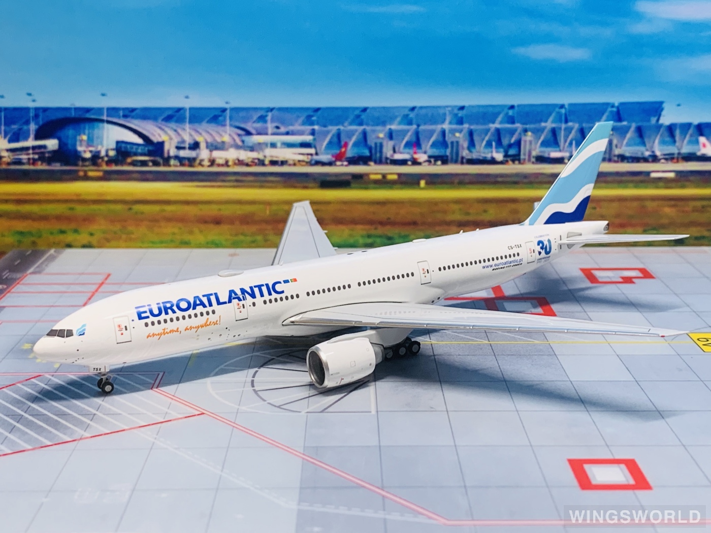 NGmodels 1:400 NG72042 EuroAtlantic 欧洲大西航空 Boeing 777-200ER CS-TSX