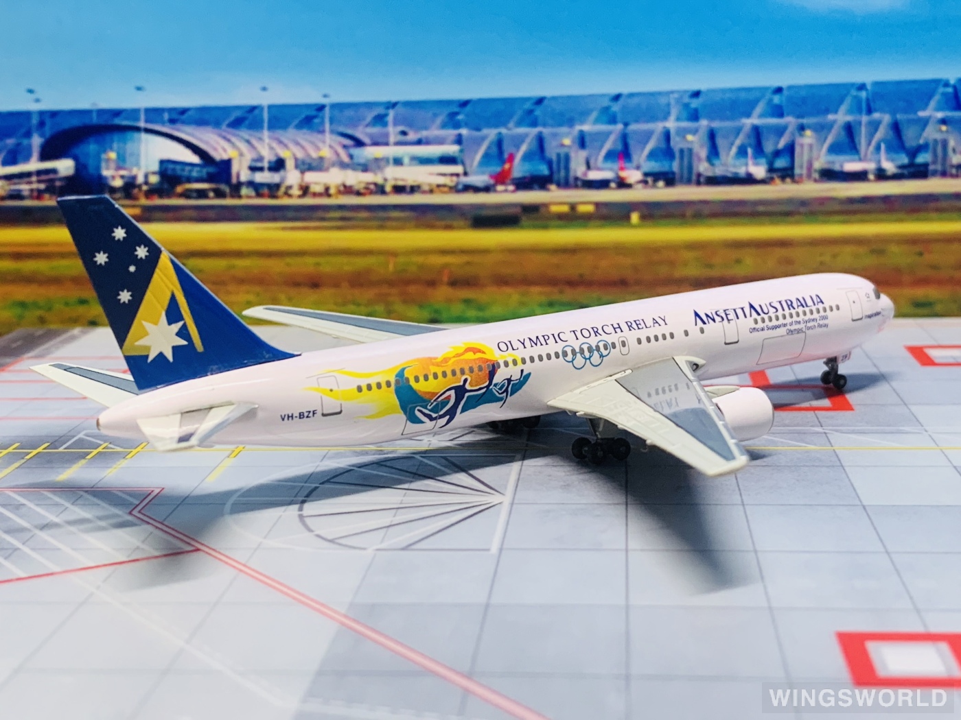 Dragon Models 1:400 55440 Ansett 澳洲安捷航空 Boeing 767-300 VH-BZF