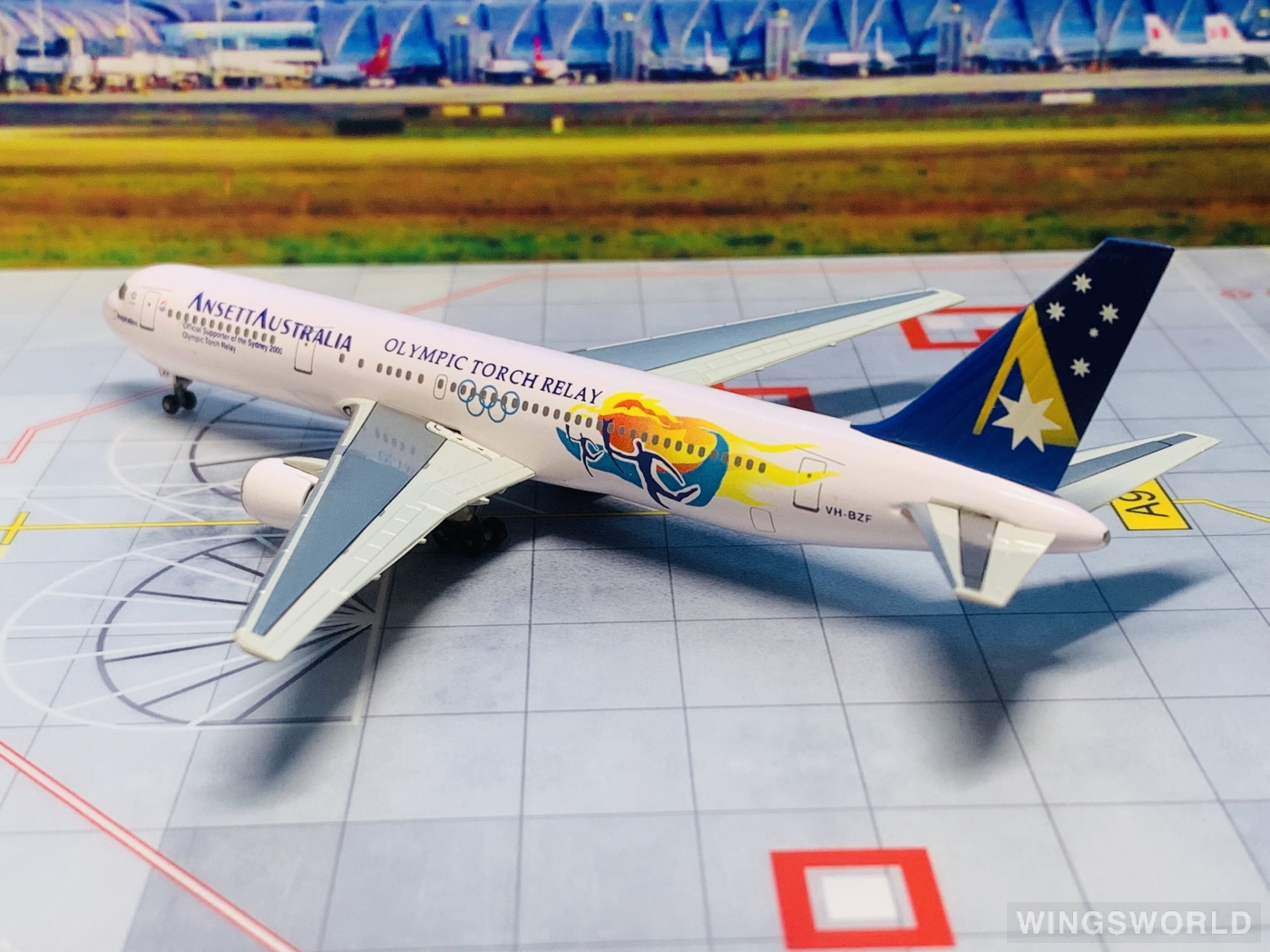 Dragon Models 1:400 55440 Ansett 澳洲安捷航空 Boeing 767-300 VH-BZF