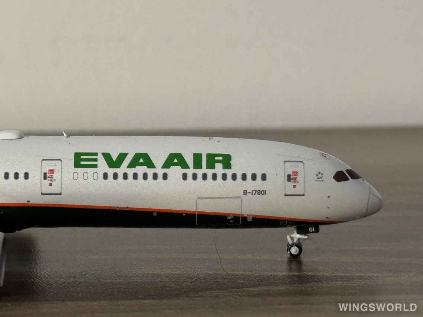 ALBATROS 1:400 ALB4EVA08 EVA Air 长荣航空 Boeing 787-10 B-17801