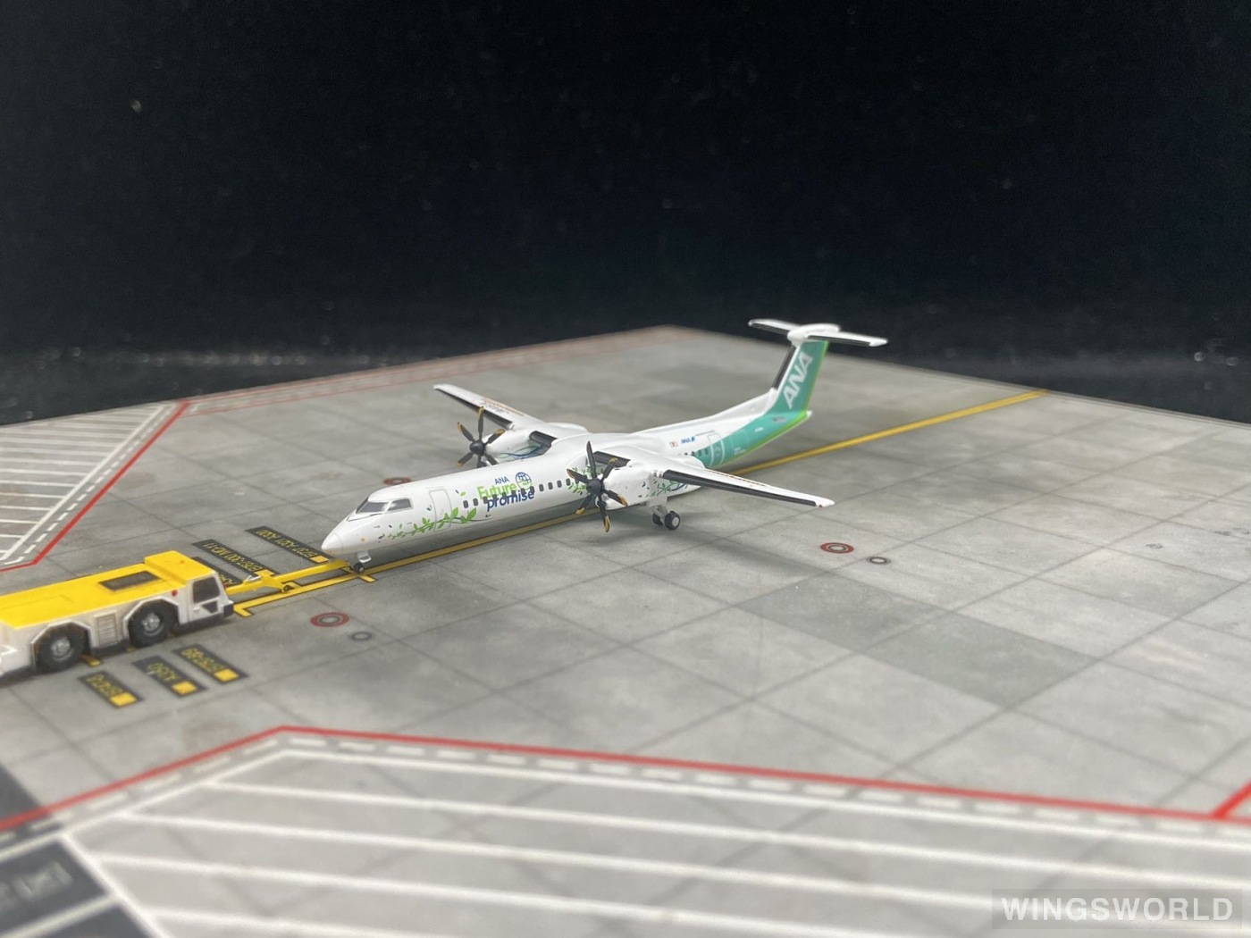 JC Wings 1:400 SA4037 ANA 全日空 Bombardier Dash 8-400 JA461A