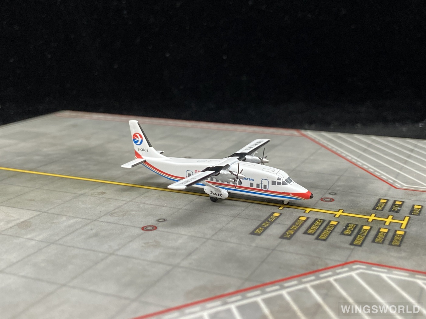 YU MODEL 1:400 YU36001 China Eastern 中国东方航空 Short 360 B-3602