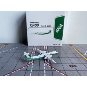 ANA 全日空 Bombardier Dash 8-400 JA461A  SA4037 JC Wings 1:400