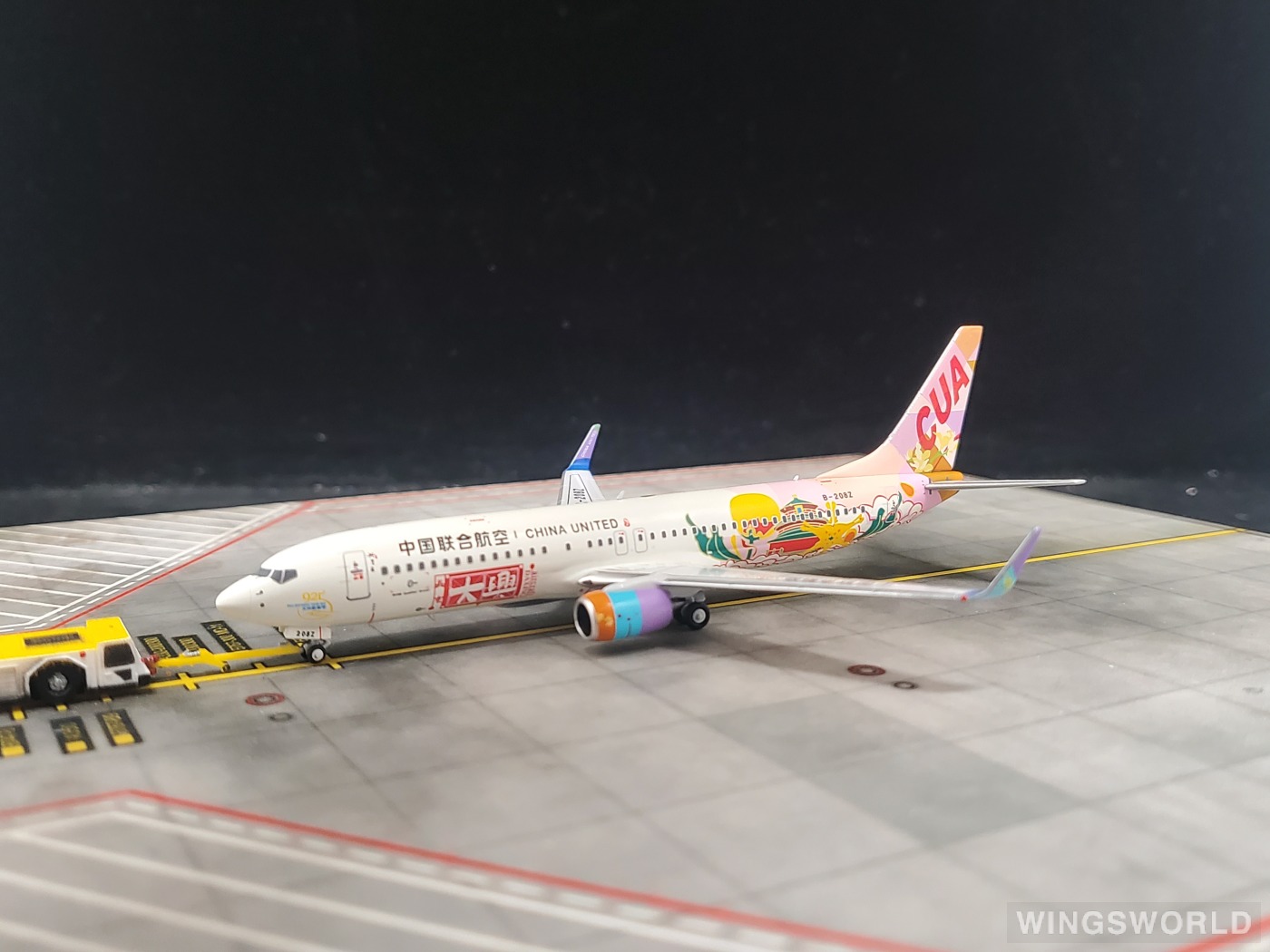 NGmodels 1:400 NG58220 China United Airlines 中国联合航空 Boeing 737-800 B-208Z