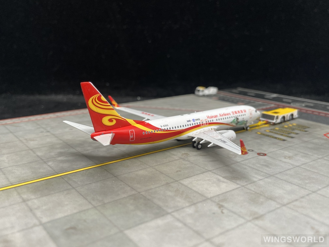 NGmodels 1:400 NG58240 Hainan Airlines 海南航空 Boeing 737-800 B-6066