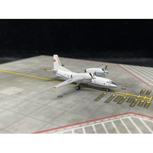 Aeroflot 俄罗斯航空 Antonov An-32 CCCP-46961  LH4330 JC Wings 1:400