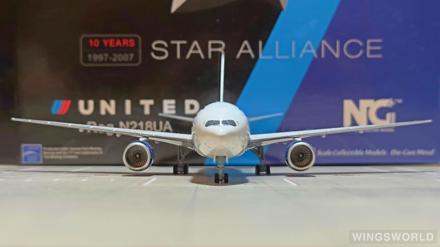 NGmodels 1:400 NG72021 United Airlines 美国联合航空 Boeing 777-200ER N218UA