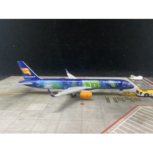 Icelandair 冰岛航空 Boeing 757-200 TF-FIU  562539 Herpa 1:400