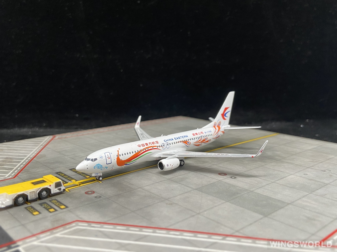 NGmodels 1:400 NG58235 China Eastern 中国东方航空 Boeing 737-800 B-1790