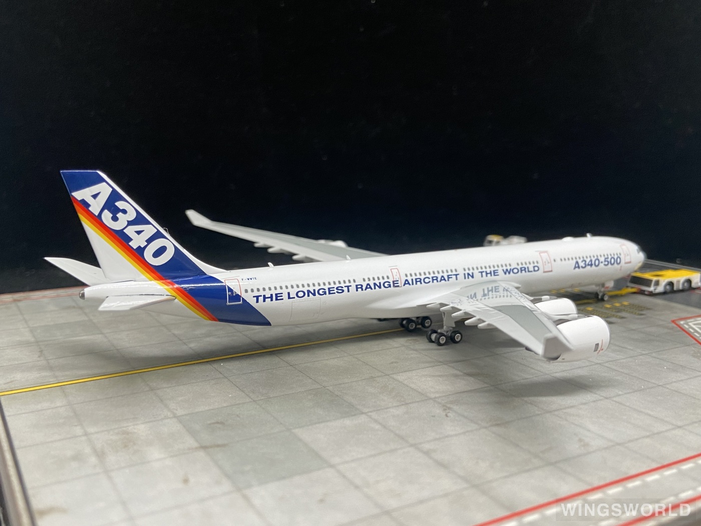Phoenix 1:400 PH11915 Airbus 空中客车 Airbus A340-500 F-WWTE