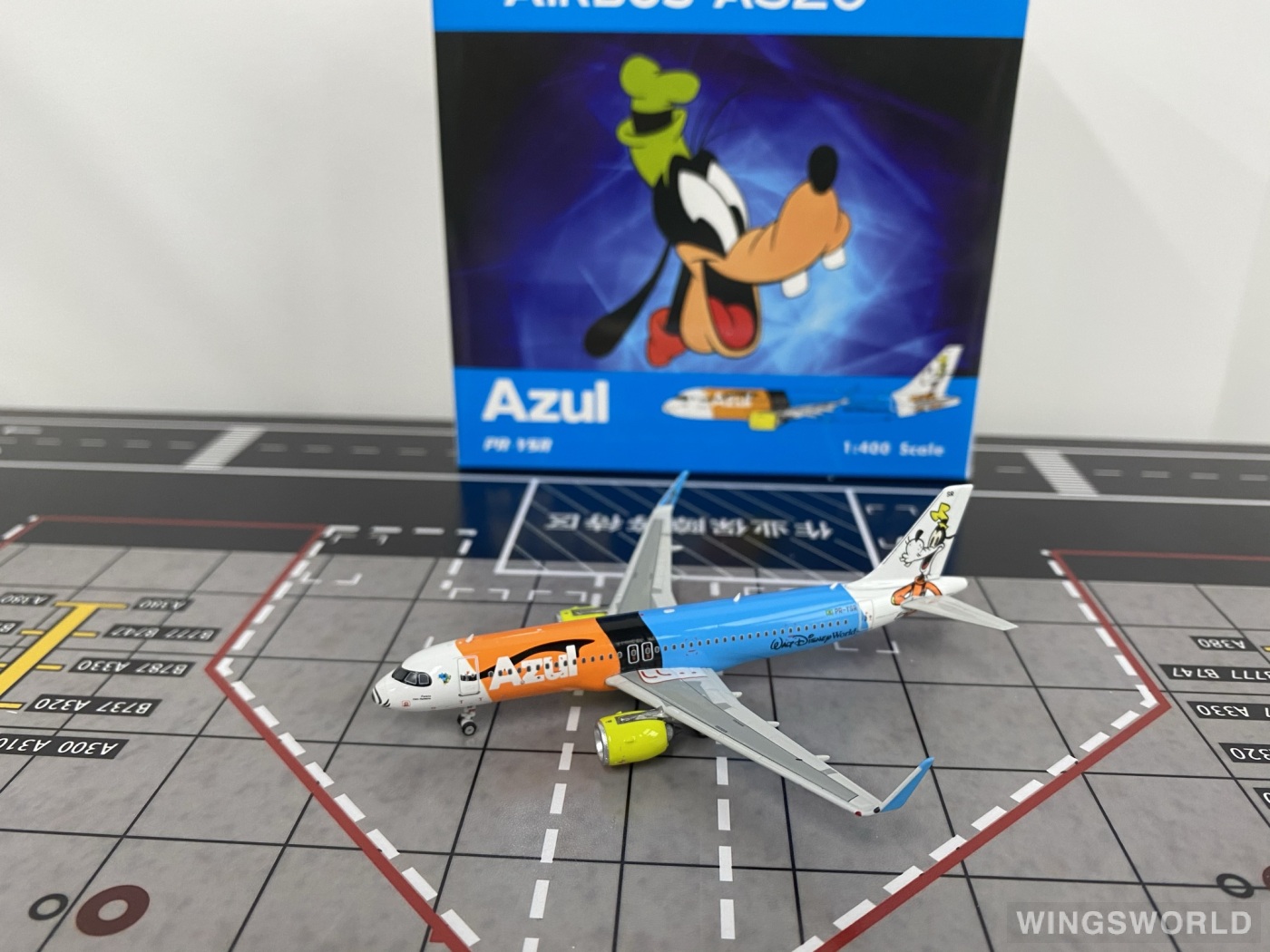 Phoenix 1:400 PH04588 Azul 蓝色巴西航空 Airbus A320neo PR-YSR