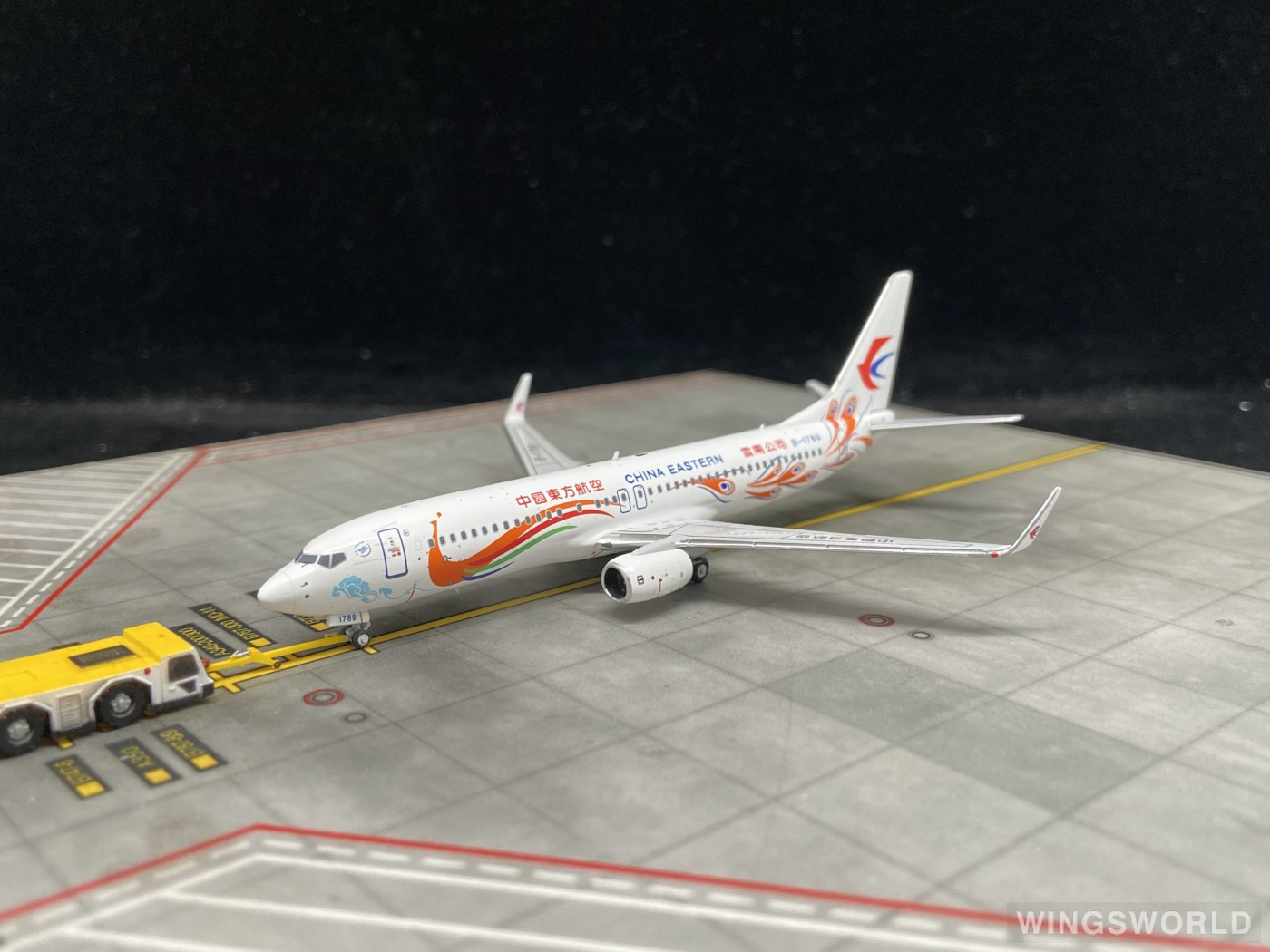 NGmodels 1:400 NG58233 China Eastern 中国东方航空 Boeing 737-800 B-1789