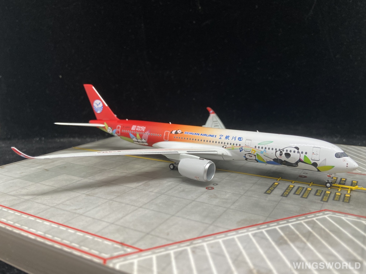 NGmodels 1:400 NG39066 Sichuan Airlines 四川航空 Airbus A350-900 B-32F8