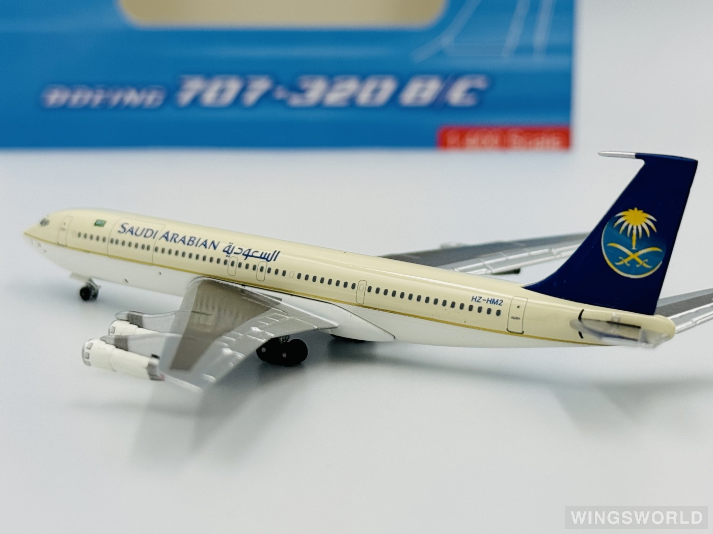 AeroClassics 1:400 ACHZHM2 Saudia 沙特阿拉伯航空 Boeing 707-300 HZ-HM2