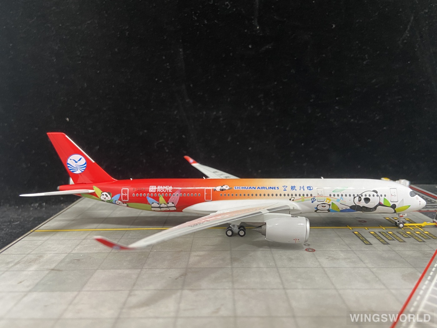 NGmodels 1:400 NG39066 Sichuan Airlines 四川航空 Airbus A350-900 B-32F8