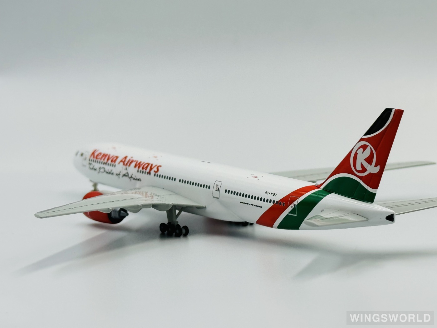 Dragon Models 1:400 55588 Kenya Airways 肯尼亚航空 Boeing 777-200 5Y-KQT