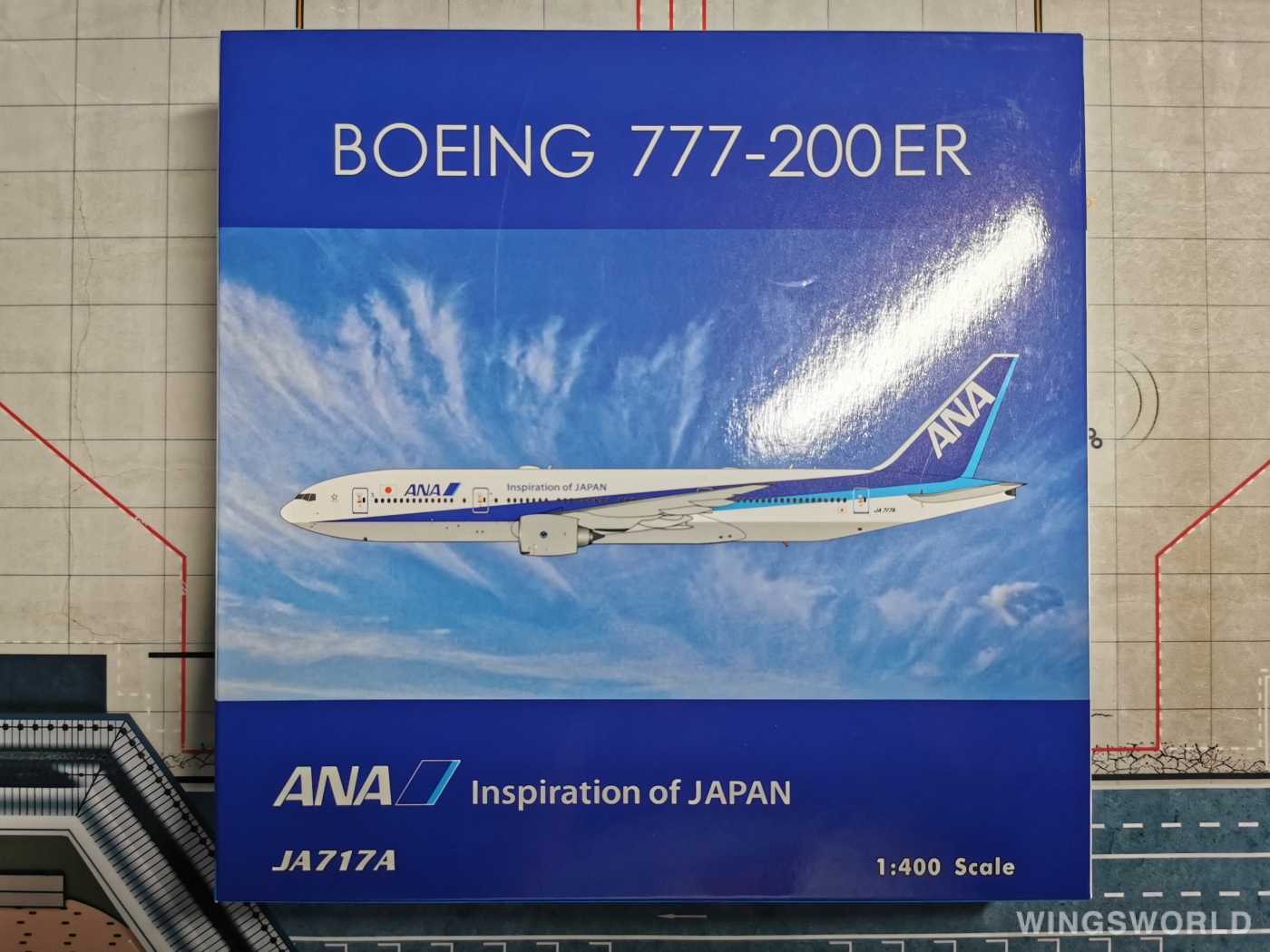 Phoenix 1:400 PH04411 ANA 全日空 Boeing 777-200ER JA717A