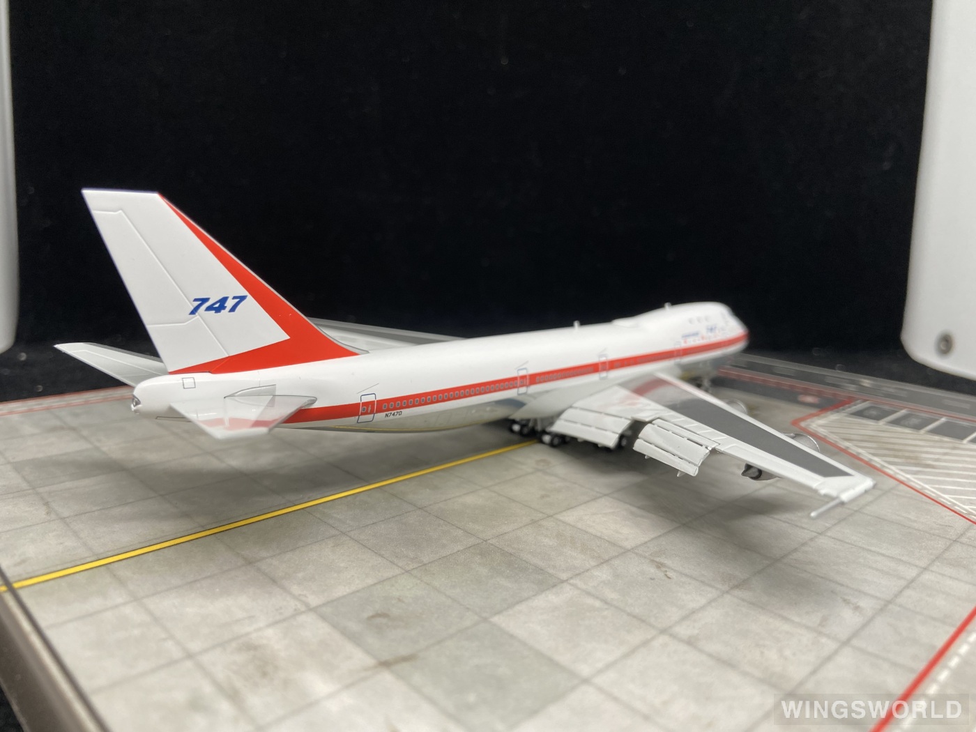 HX Model 1:400 B550101F Boeing 波音公司 Boeing 747-100 N7470