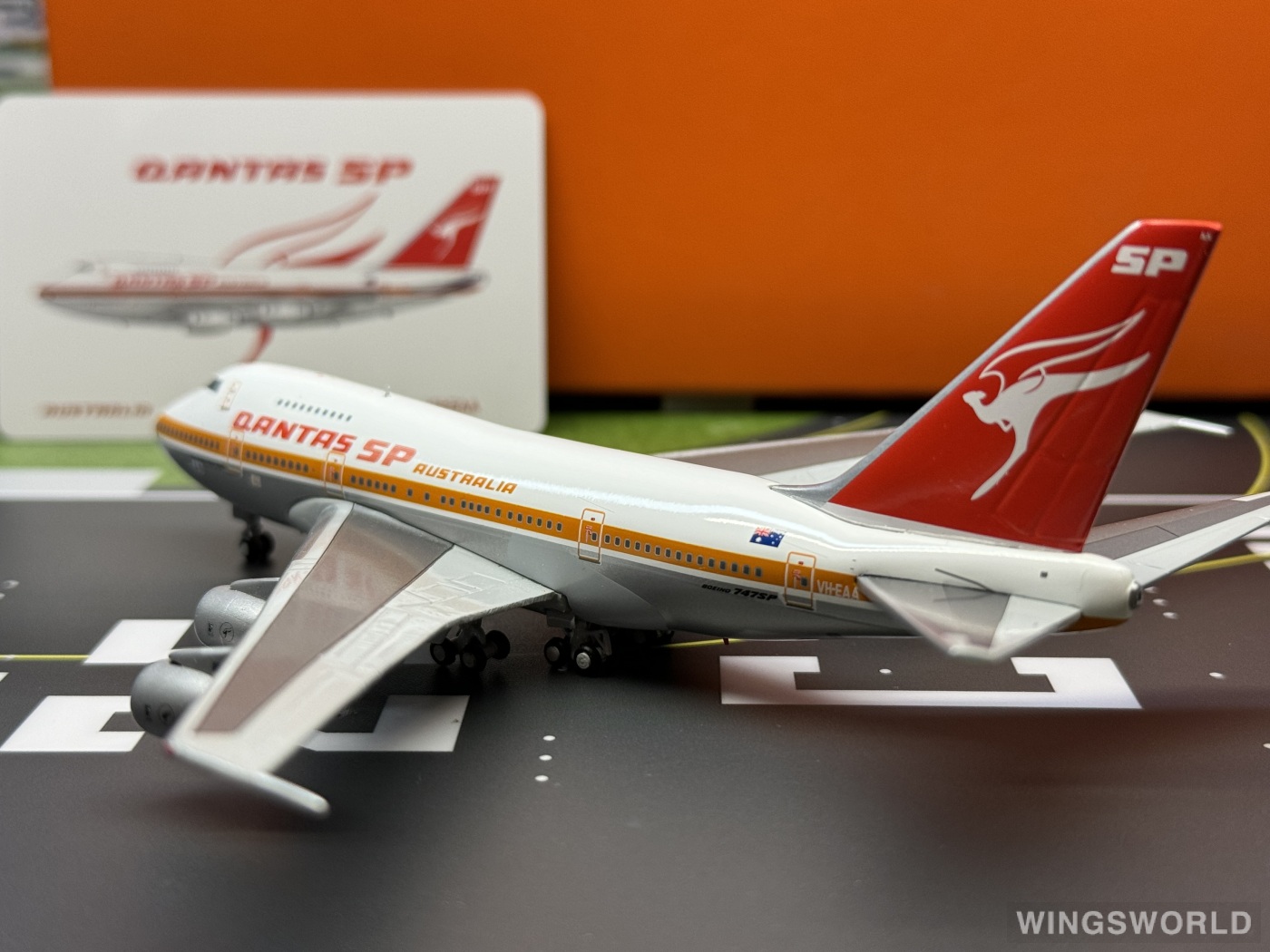 JC Wings 1:400 EW474S005 Qantas 澳洲航空 Boeing 747SP VH-EAA