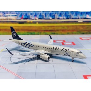 KLM 荷兰皇家航空 Embraer ERJ-190 PH-EZX  XX40061 JC Wings 1:400