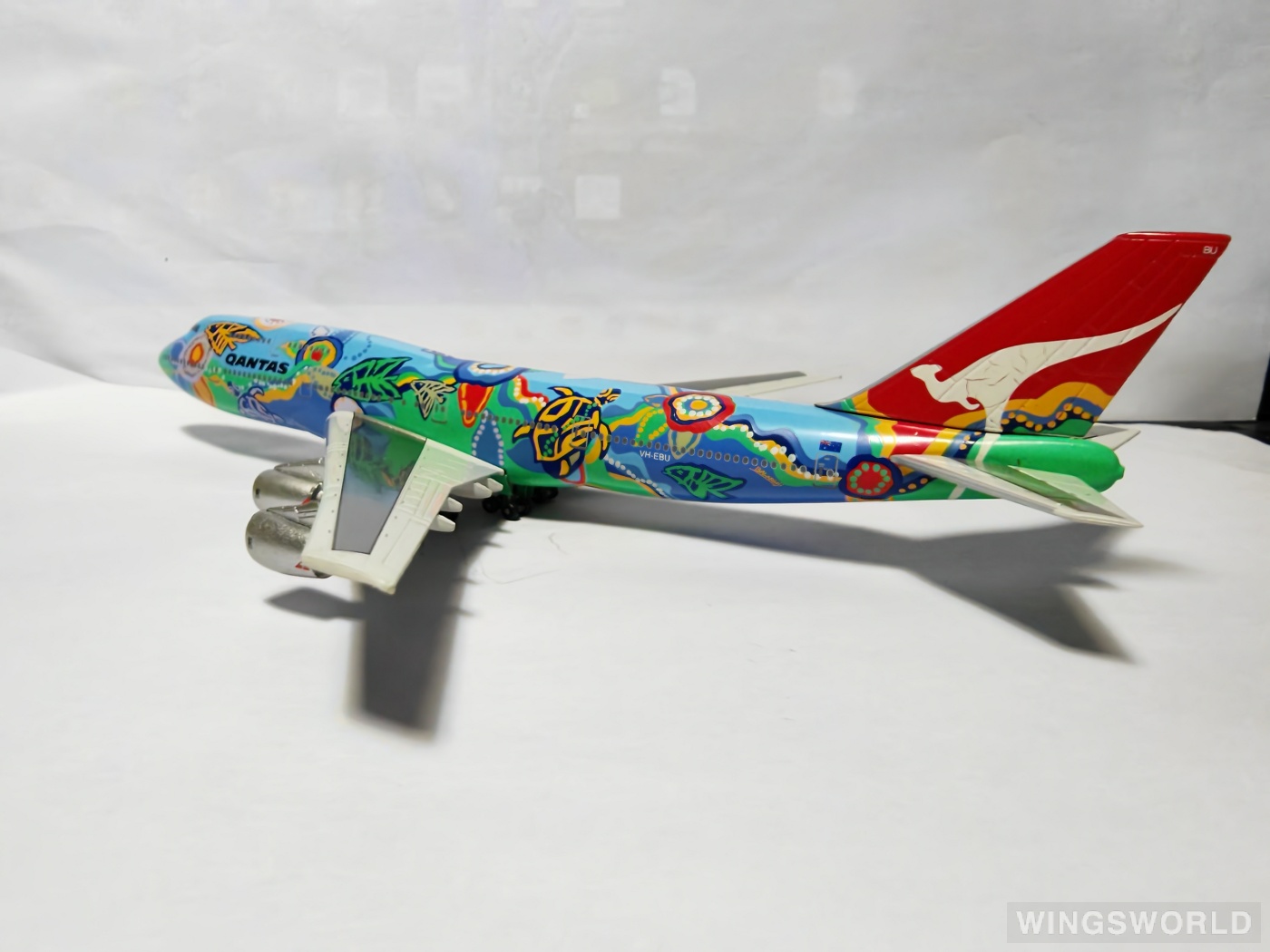 Dragon Models 1:400 FC001 Qantas 澳洲航空 Boeing 747-300 VH-EBU