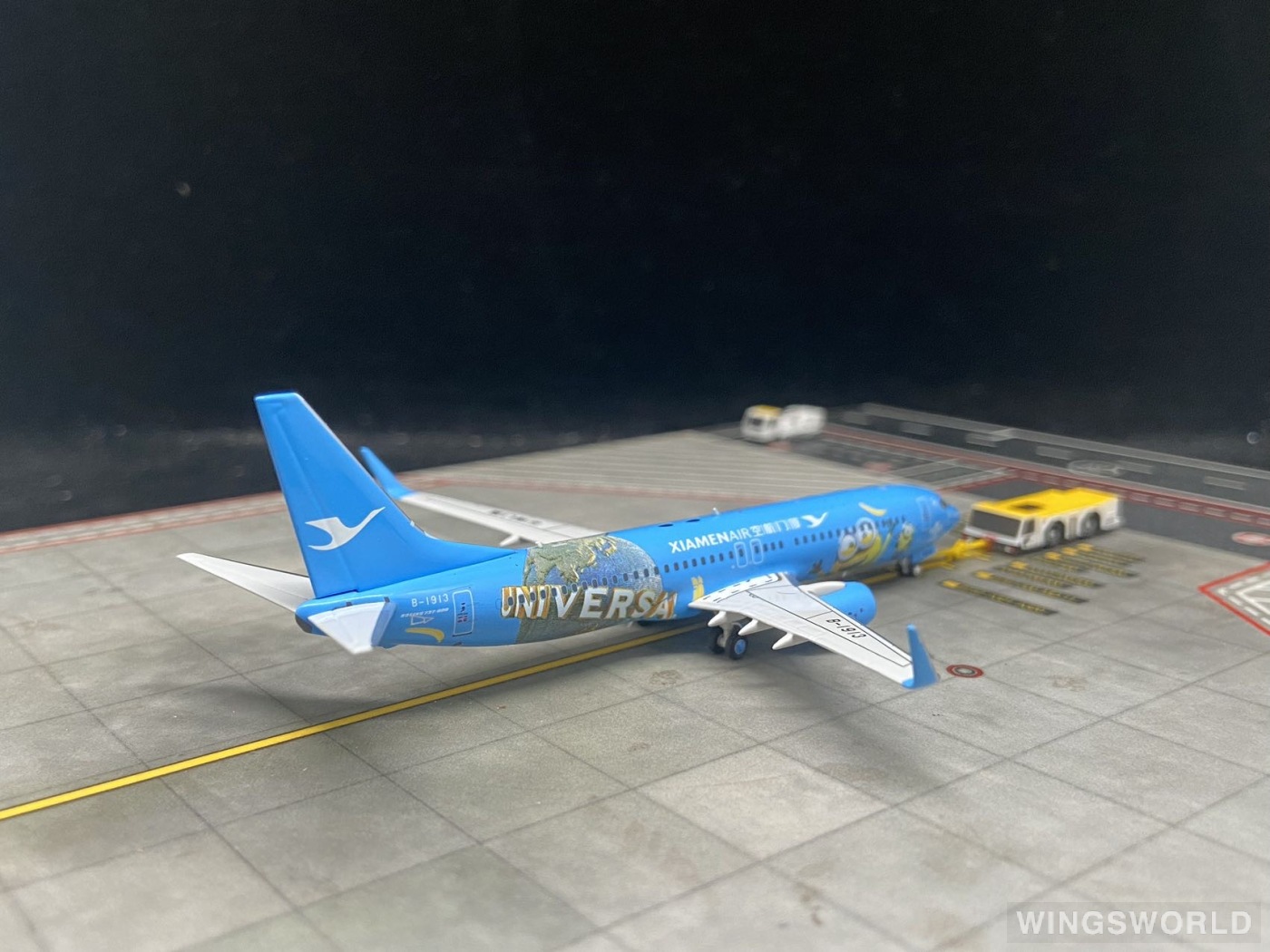 JC Wings 1:400 XX40198 XiamenAir 厦门航空 Boeing 737-800 B-1913