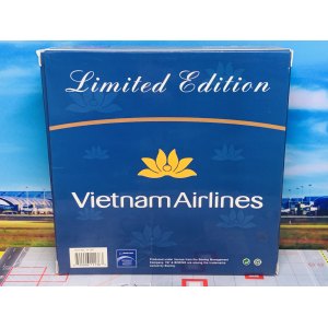 Vietnam Airlines 越南航空 Boeing 787-9 VNA861  PH11136 Phoenix 1:400