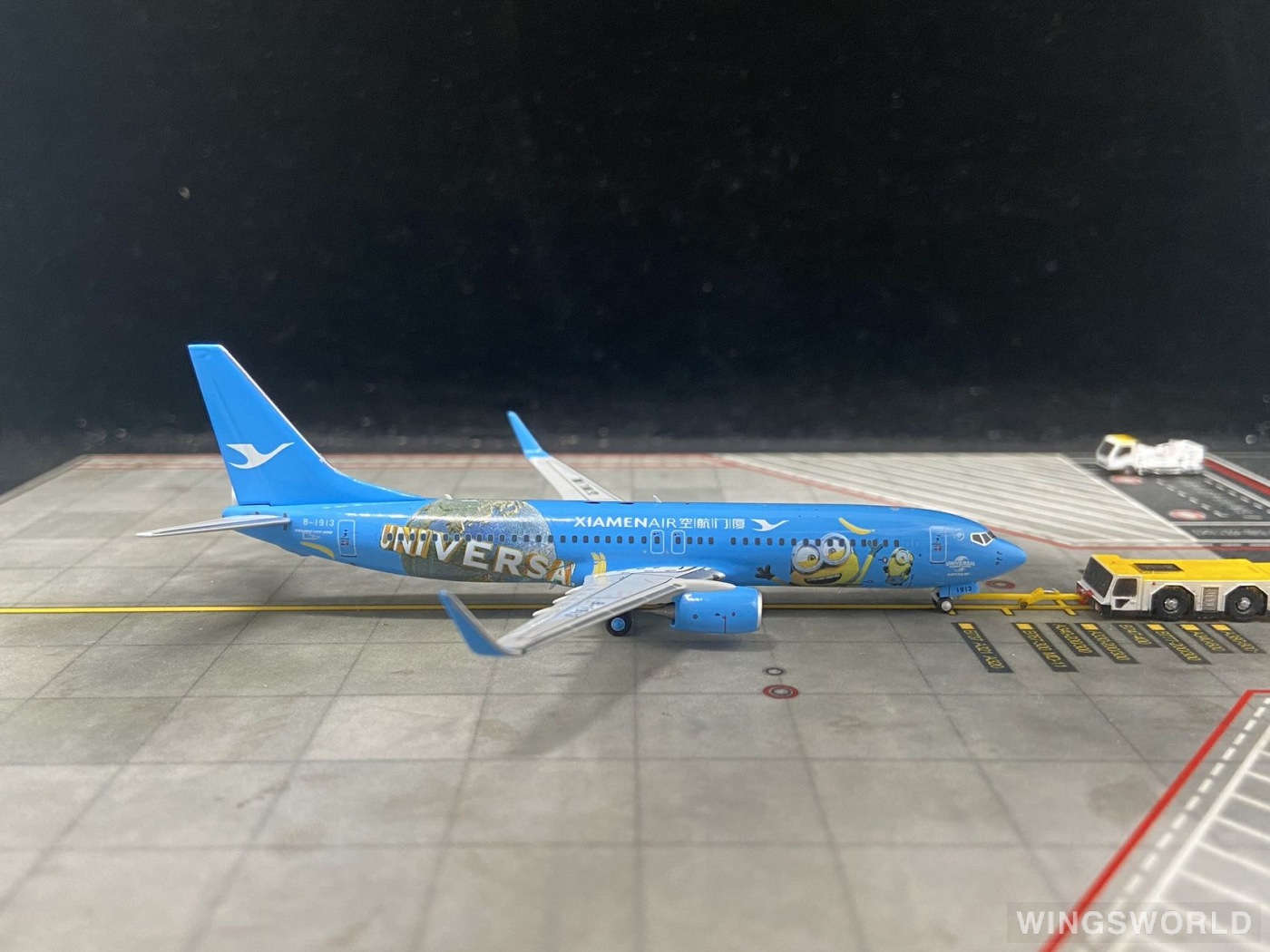 JC Wings 1:400 XX40198 XiamenAir 厦门航空 Boeing 737-800 B-1913