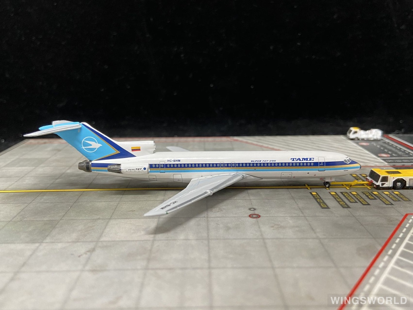 AeroClassics 1:400 ACCXBHM PLUNA 乌拉圭航空 Boeing 737-200 CX-BHM