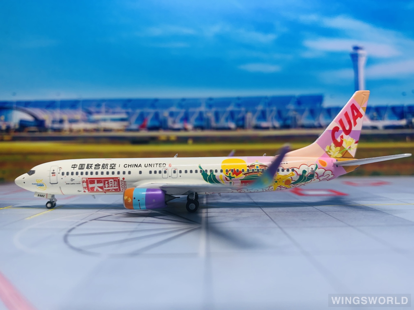 NGmodels 1:400 NG58220 China United Airlines 中国联合航空 Boeing 737-800 B-208Z