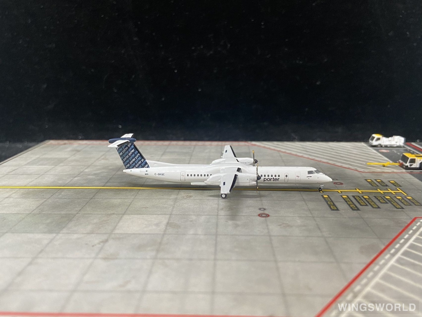 Geminijets 1:400 GJPOE2269 Porter Airlines 波特航空 Bombardier Dash 8-400 C-GKQC