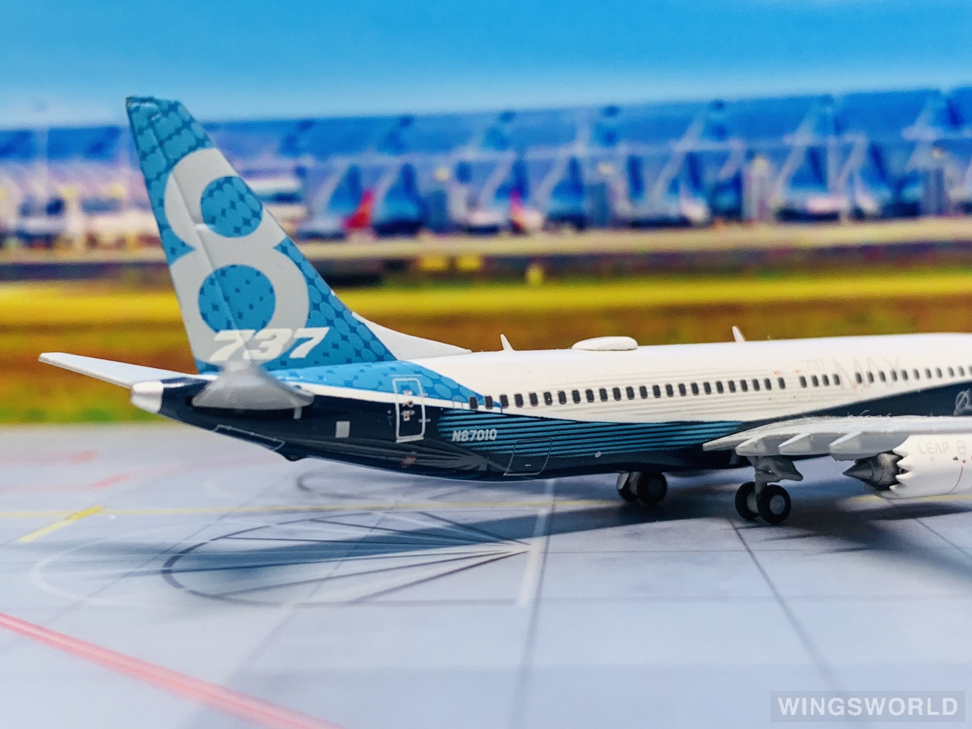 JC Wings 1:400 LH4033 Boeing 波音公司 Boeing 737 MAX 8 N8701Q