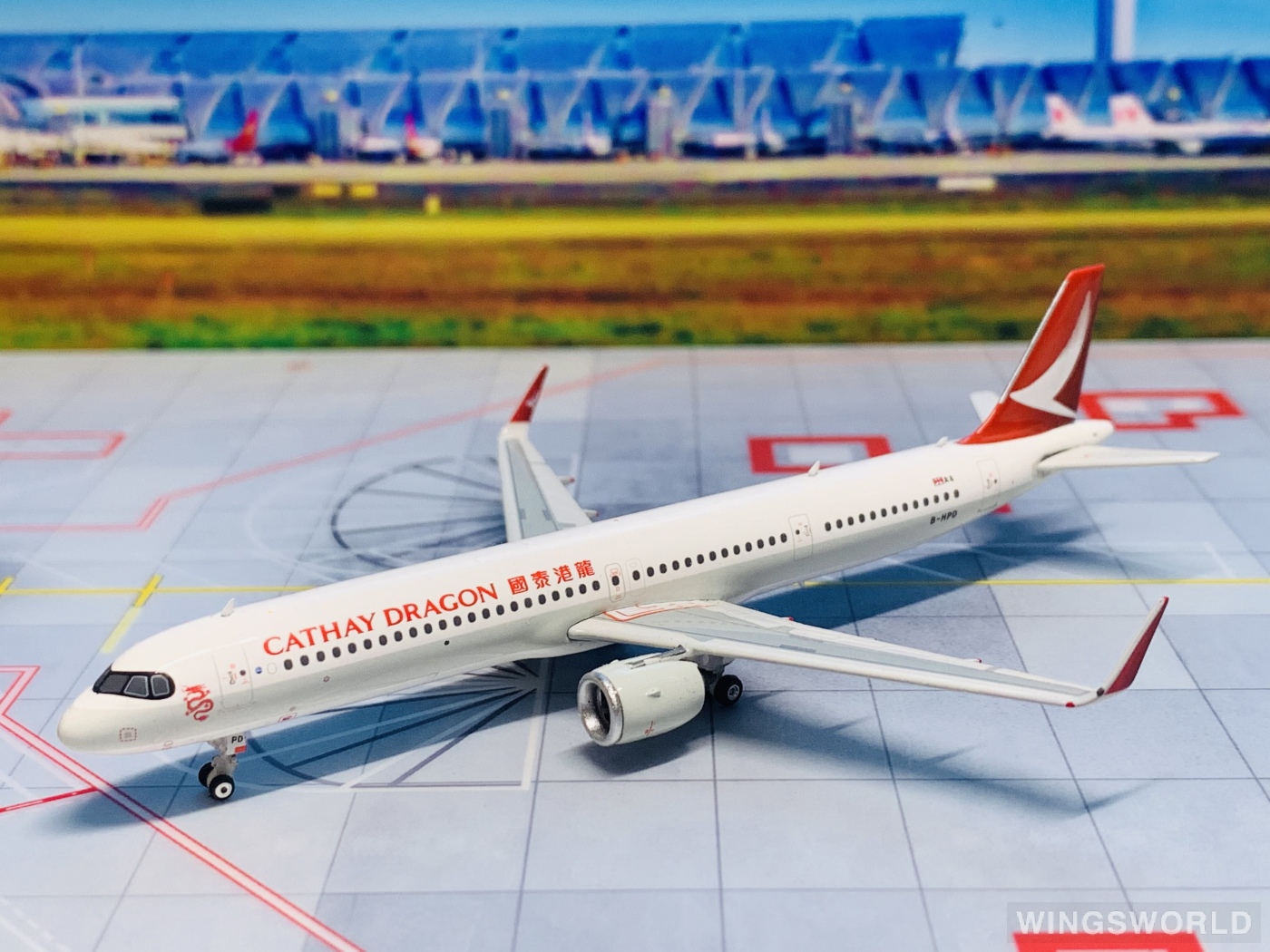 Phoenix 1:400 PH04368 Cathay Dragon 国泰港龙航空 Airbus A321neo B-HPD