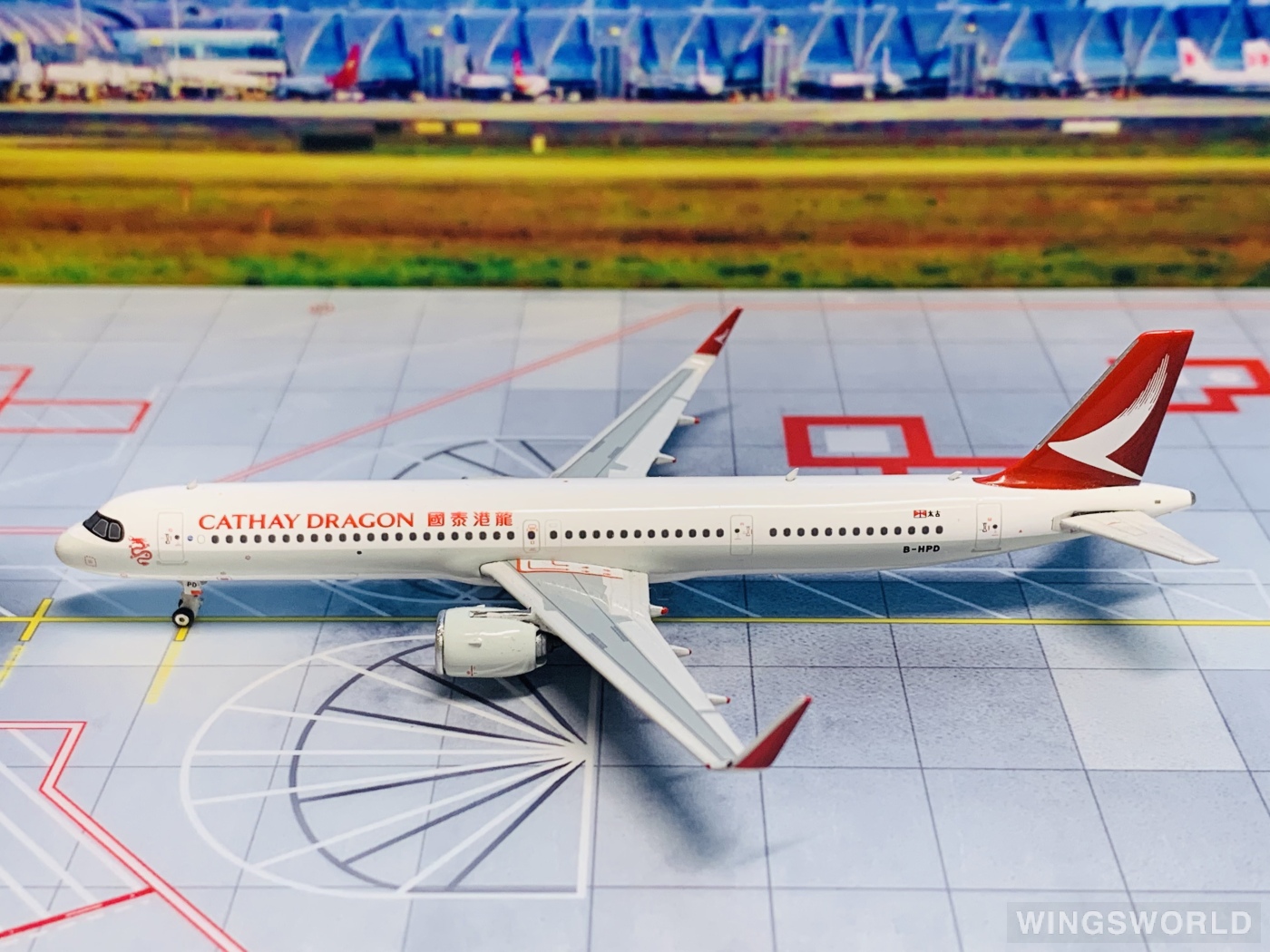 Phoenix 1:400 PH04368 Cathay Dragon 国泰港龙航空 Airbus A321neo B-HPD