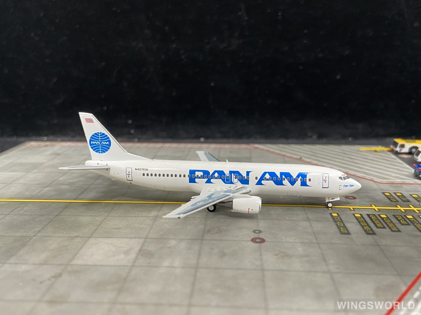 Pandamodel 1:400 52308 Pan Am 泛美航空 Boeing 737-400 N407KW