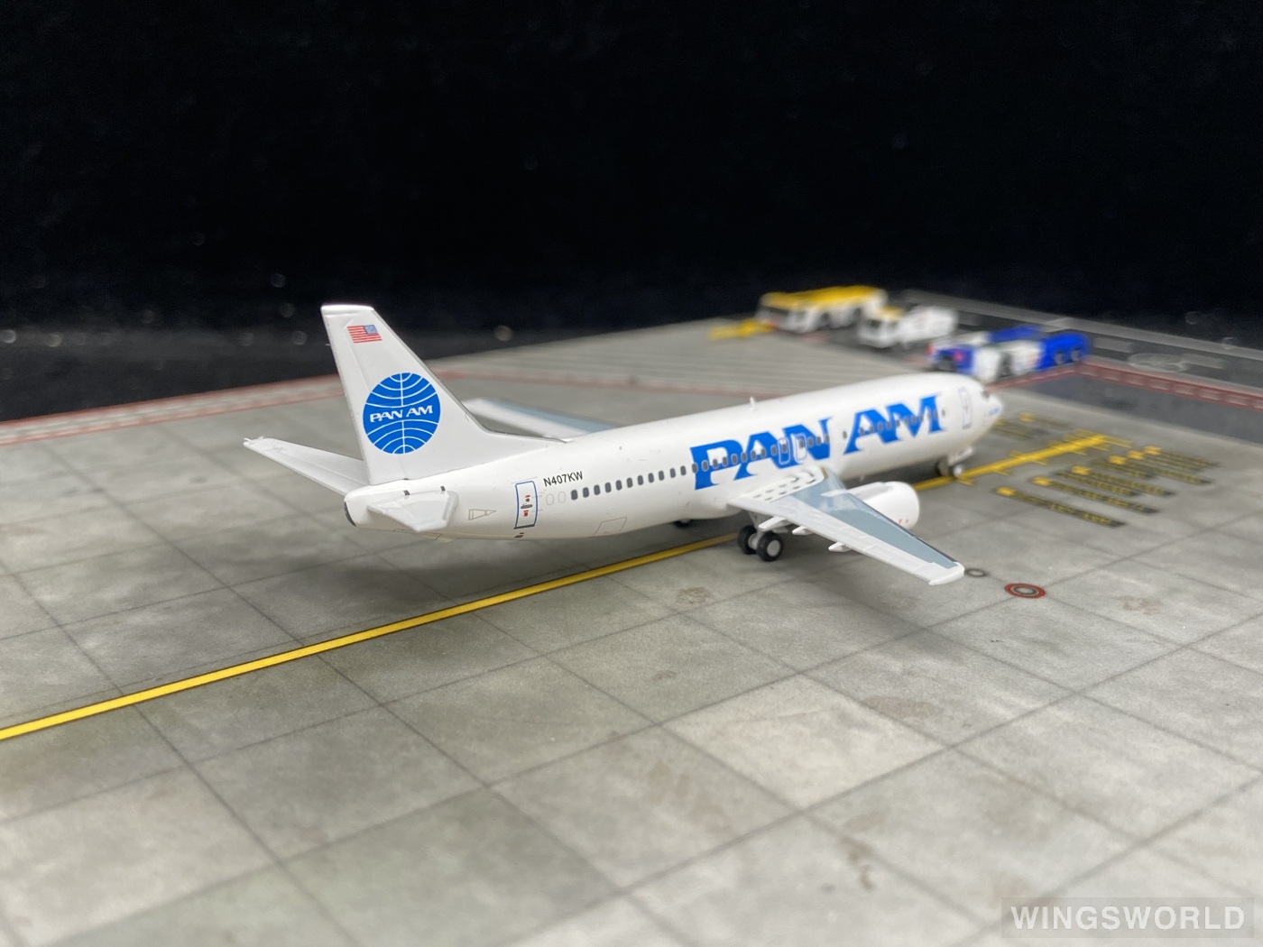 Pandamodel 1:400 52308 Pan Am 泛美航空 Boeing 737-400 N407KW